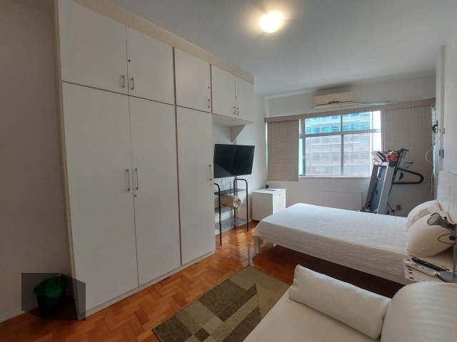 Apartamento à venda com 3 quartos, 130m² - Foto 17