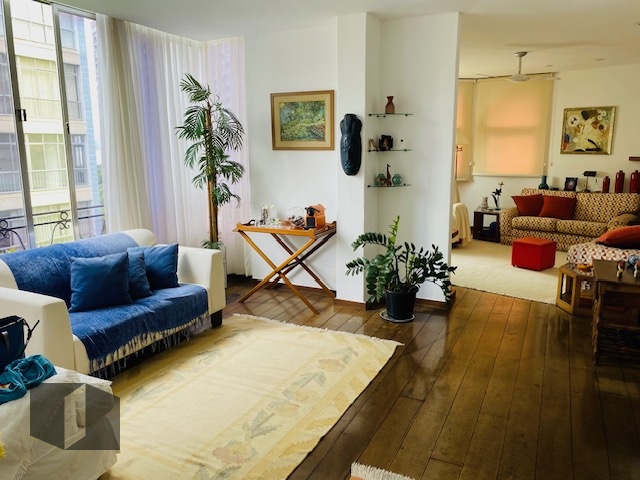 Apartamento à venda com 4 quartos, 174m² - Foto 1