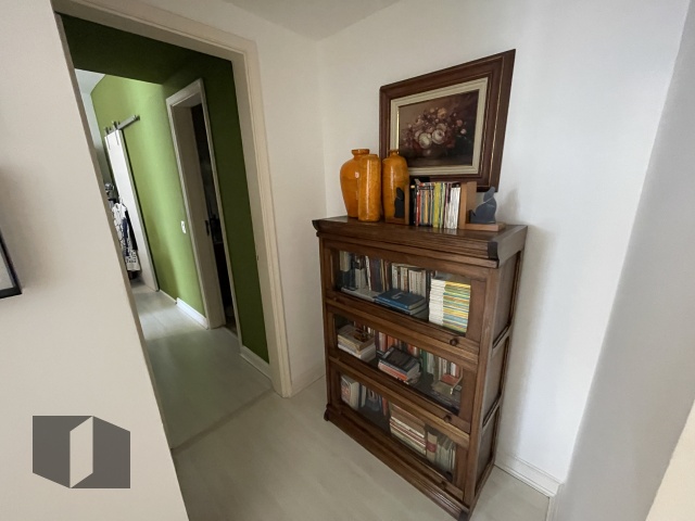 Apartamento à venda com 3 quartos, 118m² - Foto 10