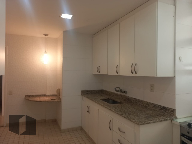 Apartamento à venda com 3 quartos, 121m² - Foto 20