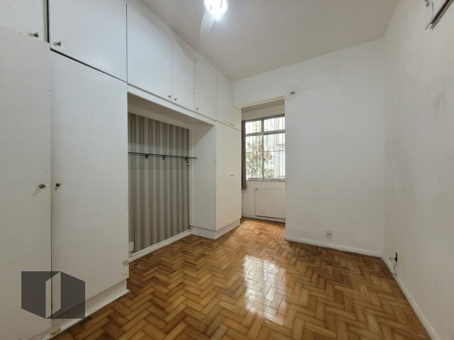 Apartamento à venda com 3 quartos, 99m² - Foto 12