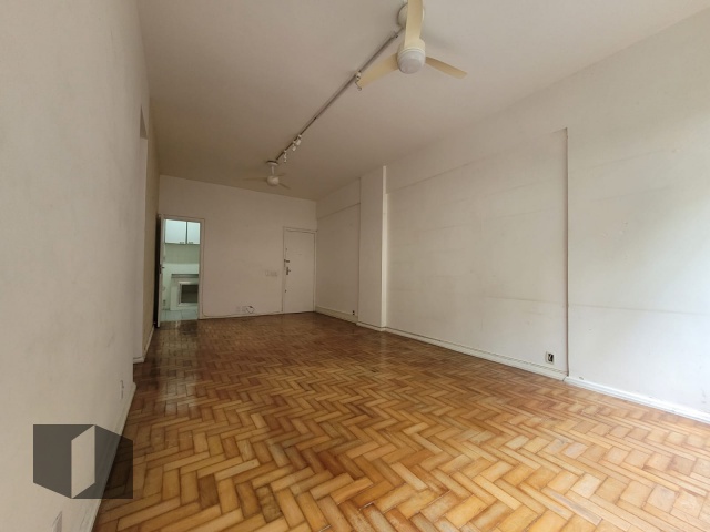 Apartamento à venda com 3 quartos, 99m² - Foto 4