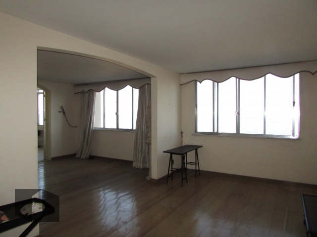 Apartamento à venda com 4 quartos, 260m² - Foto 5