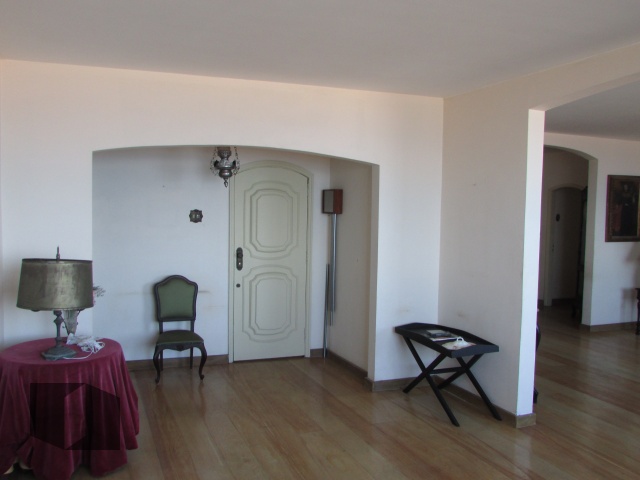 Apartamento à venda com 4 quartos, 260m² - Foto 8