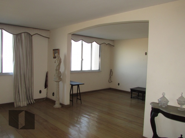 Apartamento à venda com 4 quartos, 260m² - Foto 9