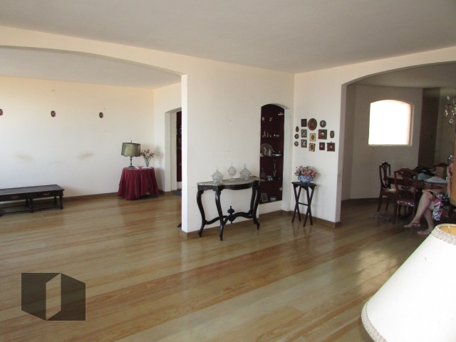 Apartamento à venda com 4 quartos, 260m² - Foto 4