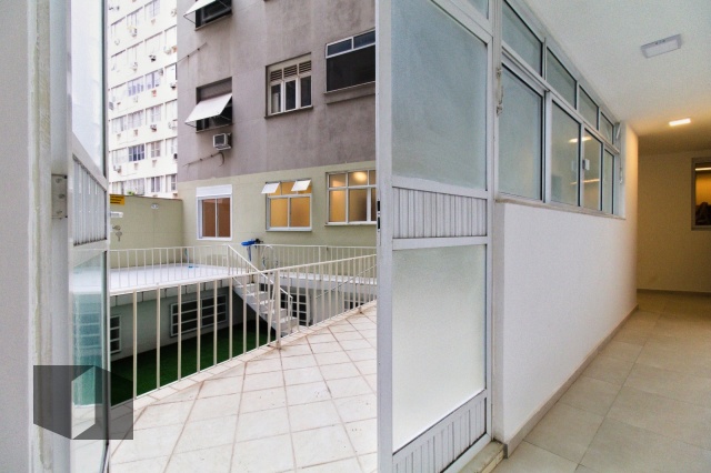 Apartamento à venda com 4 quartos, 320m² - Foto 29