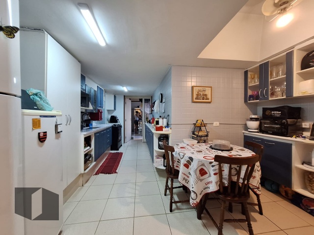 Apartamento à venda com 4 quartos, 166m² - Foto 23