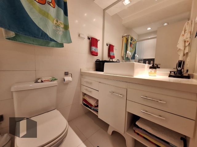 Apartamento à venda com 4 quartos, 166m² - Foto 21