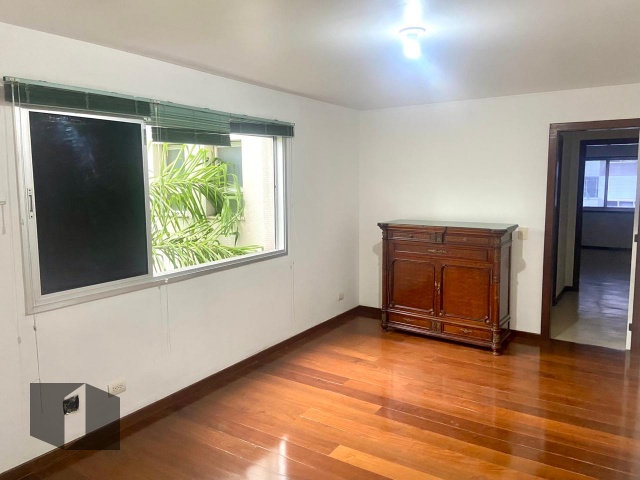 Apartamento à venda com 4 quartos, 282m² - Foto 11