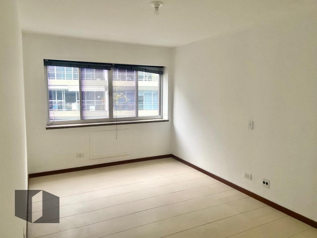 Apartamento à venda com 4 quartos, 282m² - Foto 15