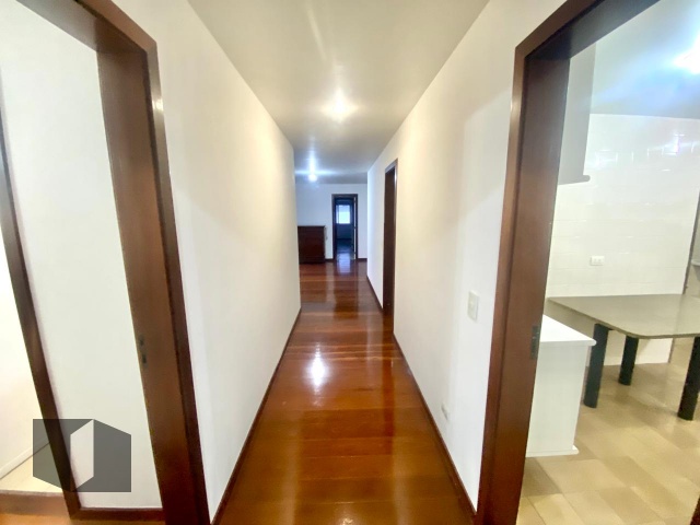 Apartamento à venda com 4 quartos, 282m² - Foto 9