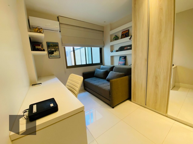 Apartamento à venda com 2 quartos, 70m² - Foto 9