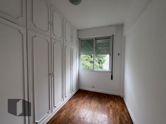 Apartamento à venda com 3 quartos, 90m² - Foto 4