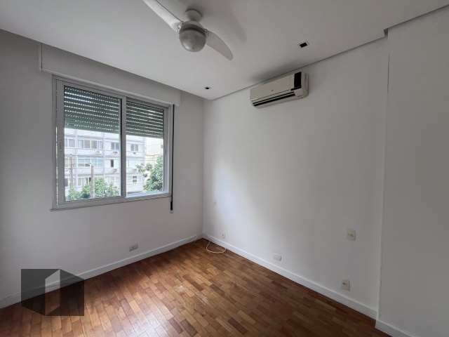 Apartamento à venda com 3 quartos, 90m² - Foto 7