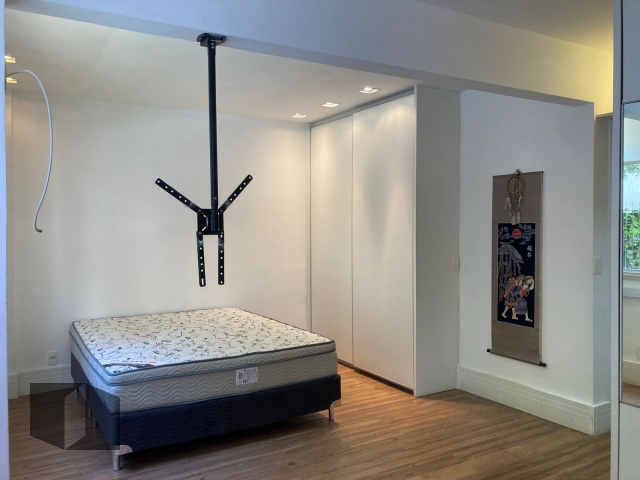 Apartamento à venda com 2 quartos, 96m² - Foto 8