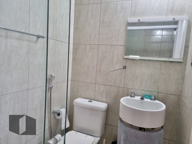 Apartamento à venda com 3 quartos, 182m² - Foto 8