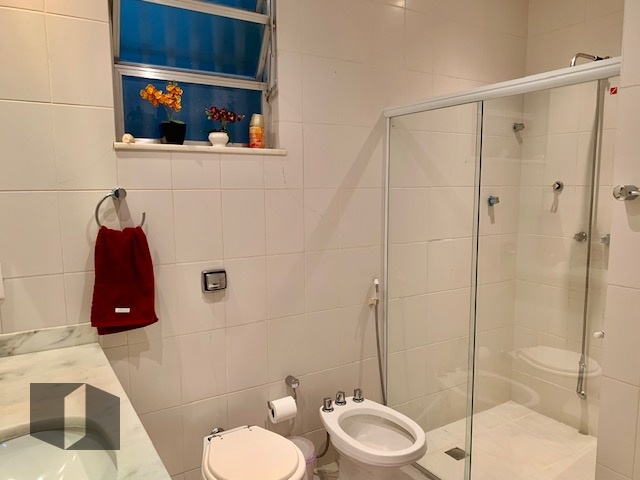 Apartamento à venda com 3 quartos, 166m² - Foto 13