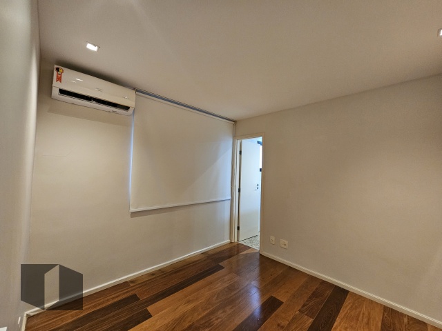 Apartamento à venda com 4 quartos, 168m² - Foto 10