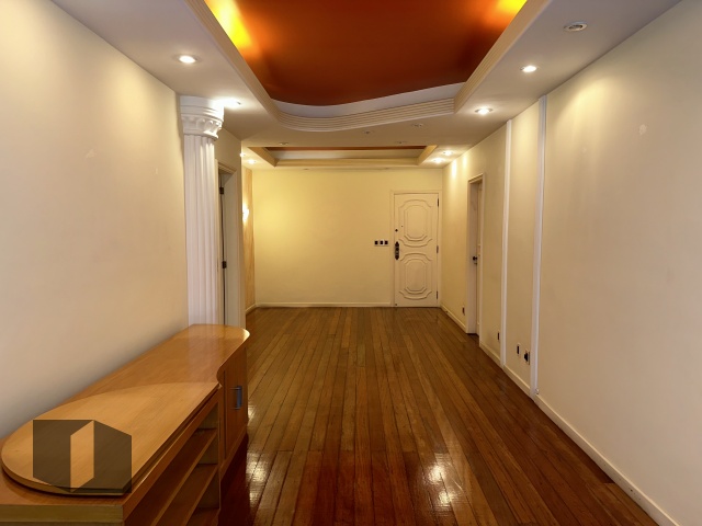 Apartamento à venda com 2 quartos, 104m² - Foto 5