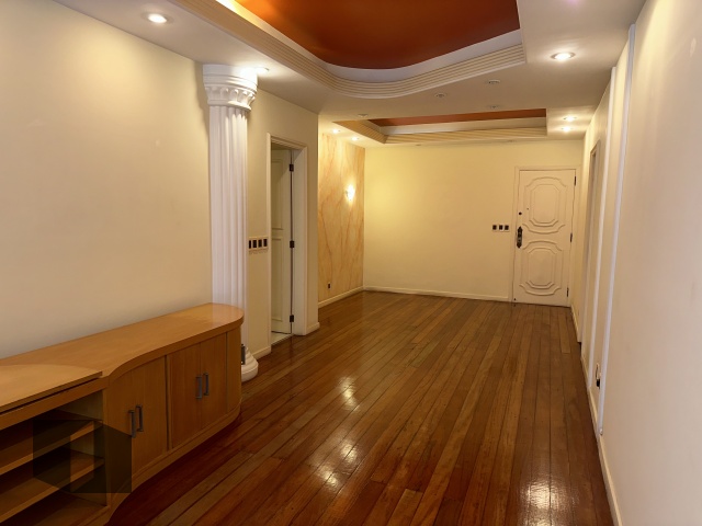 Apartamento à venda com 2 quartos, 104m² - Foto 7