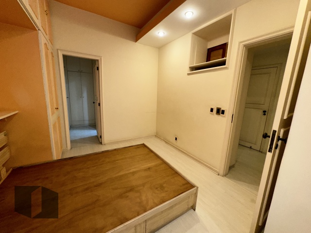 Apartamento à venda com 2 quartos, 104m² - Foto 25