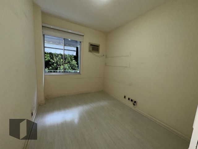 Apartamento à venda com 2 quartos, 104m² - Foto 17