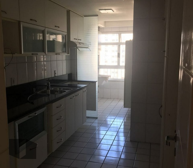 Apartamento à venda com 3 quartos, 99m² - Foto 20