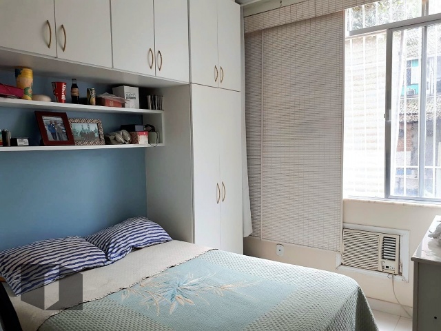 Apartamento à venda com 4 quartos, 183m² - Foto 12