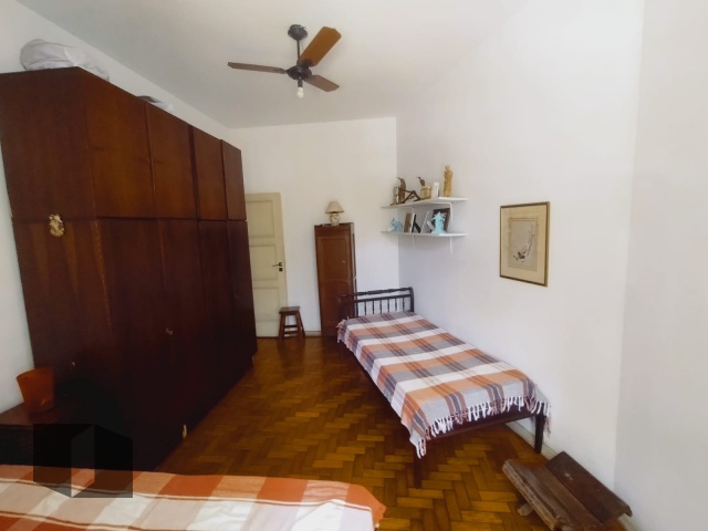 Apartamento à venda com 4 quartos, 149m² - Foto 14