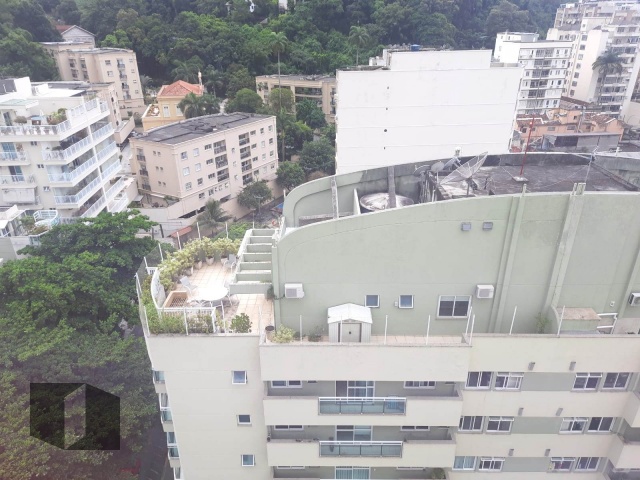 Cobertura à venda com 4 quartos, 252m² - Foto 29