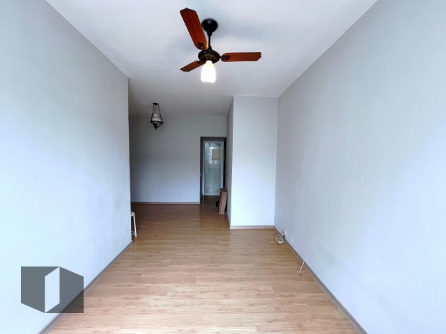 Apartamento à venda com 3 quartos, 89m² - Foto 3