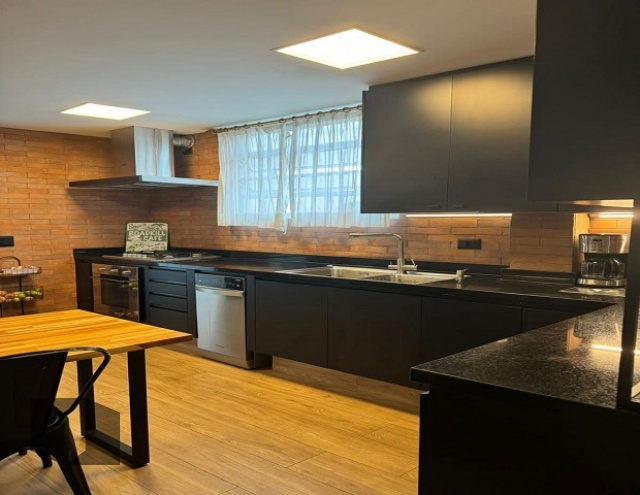 Apartamento à venda com 4 quartos, 235m² - Foto 27