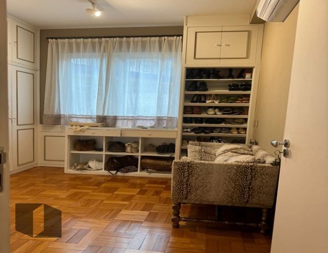 Apartamento à venda com 4 quartos, 235m² - Foto 21