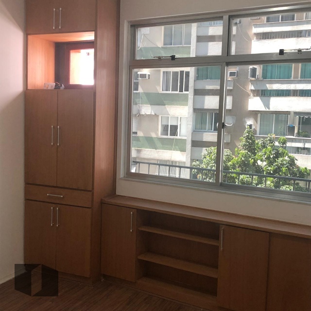 Apartamento à venda com 3 quartos, 95m² - Foto 3