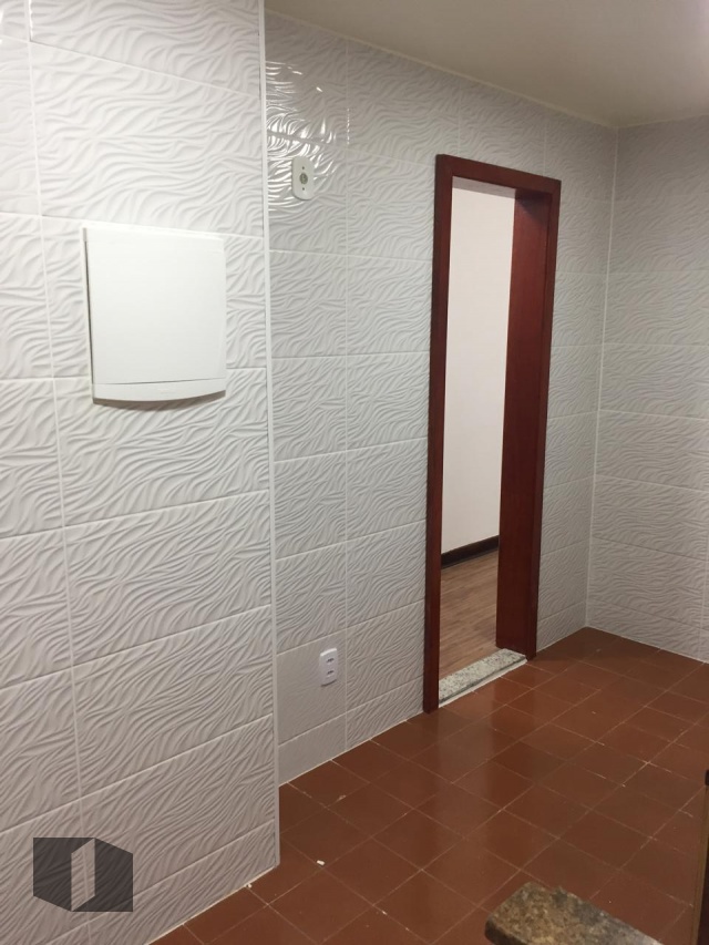 Apartamento à venda com 3 quartos, 95m² - Foto 9