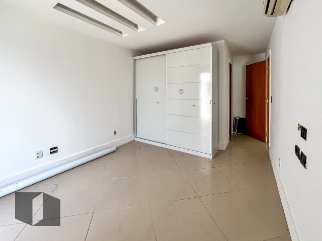 Cobertura à venda com 3 quartos, 268m² - Foto 5