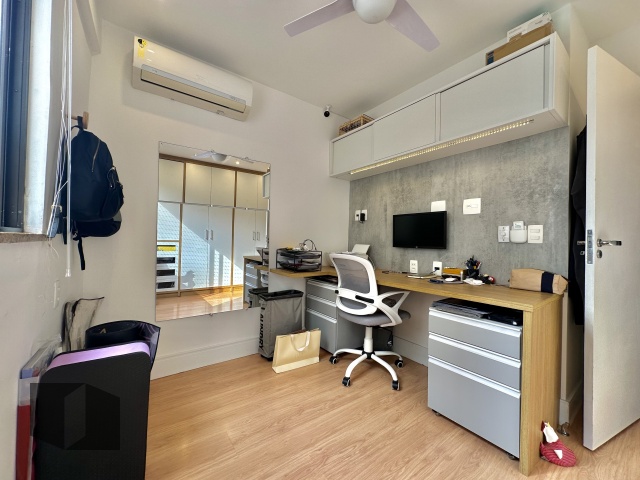 Apartamento à venda com 3 quartos, 106m² - Foto 12