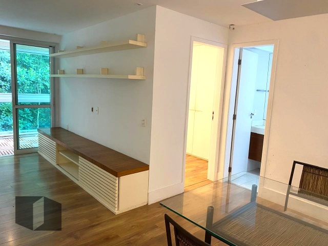 Apartamento à venda com 2 quartos, 83m² - Foto 5