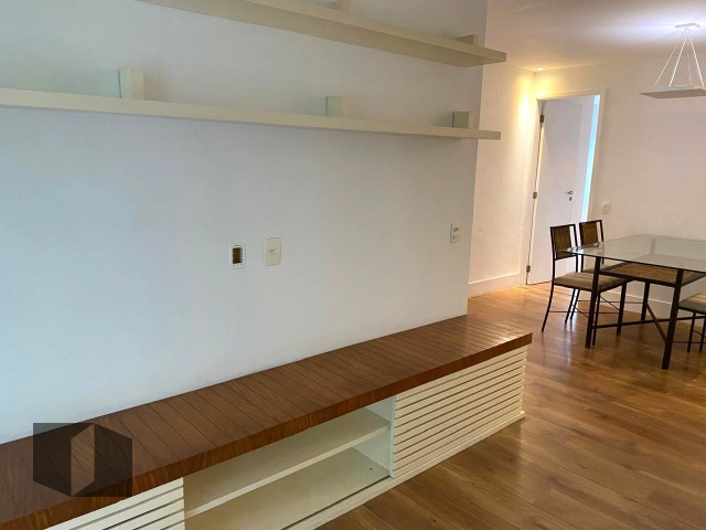 Apartamento à venda com 2 quartos, 83m² - Foto 3