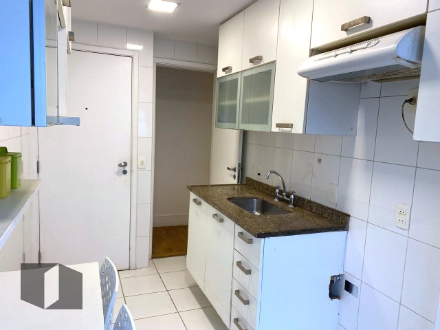 Apartamento à venda com 2 quartos, 83m² - Foto 17