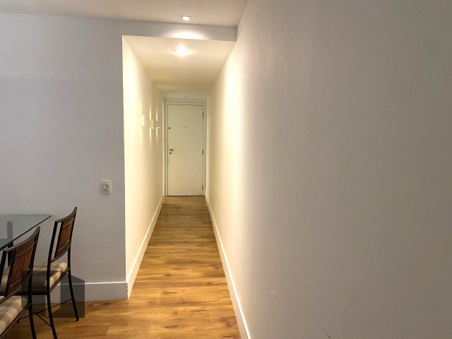 Apartamento à venda com 2 quartos, 83m² - Foto 8