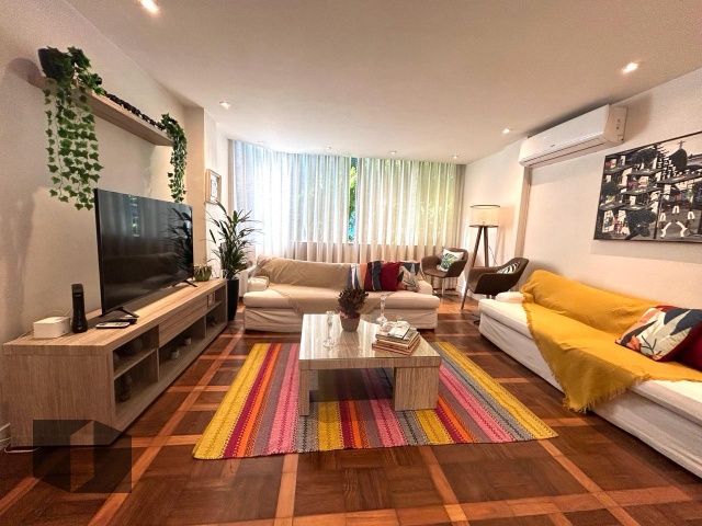 Apartamento à venda com 3 quartos, 110m² - Foto 1