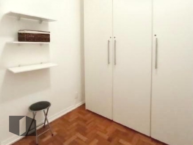 Apartamento à venda com 2 quartos, 70m² - Foto 27