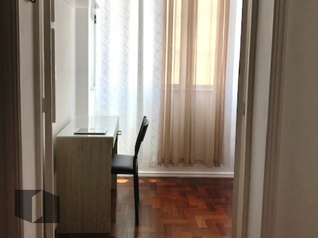 Apartamento à venda com 2 quartos, 70m² - Foto 32