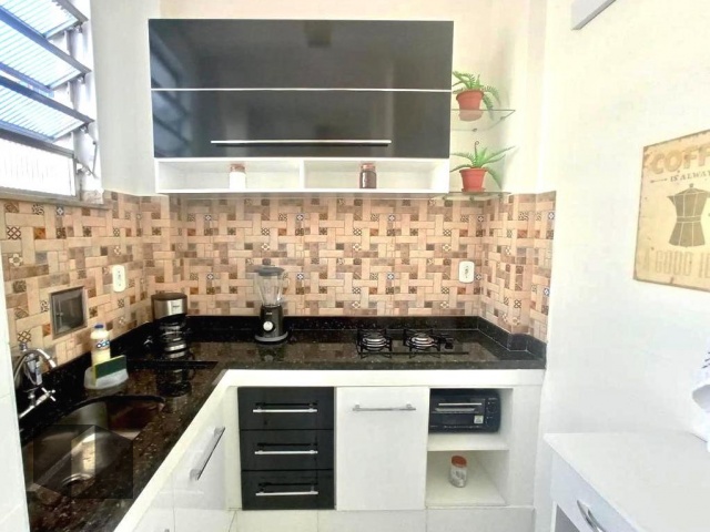 Apartamento à venda com 2 quartos, 70m² - Foto 38