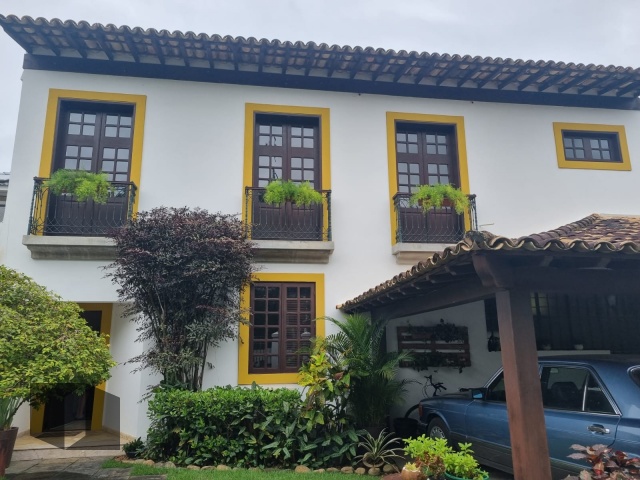 Casa de Condomínio à venda com 5 quartos, 531m² - Foto 2