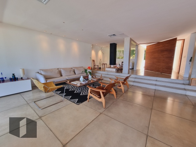 Casa à venda com 4 quartos, 1200m² - Foto 18