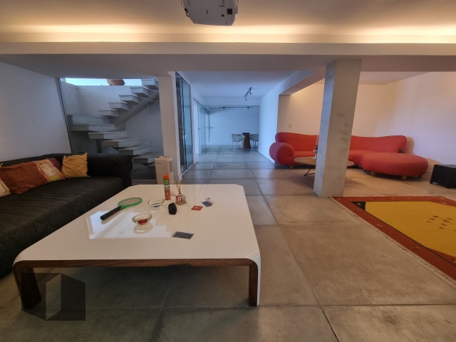 Casa à venda com 4 quartos, 1200m² - Foto 48