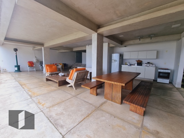 Casa à venda com 4 quartos, 1200m² - Foto 53